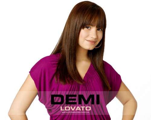 What you want here detract from Demy *_^ -Demi-demi-lovato-6481010-500-400