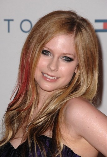 2009 Race to Erase MS Event - Century City, LA Avril-Lavigne-avril-lavigne-6430210-343-500