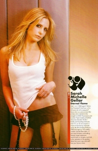 Шестокурсници SMG-is-39-on-FHMs-2009-Hot-100-list-sarah-michelle-gellar-6639243-326-500