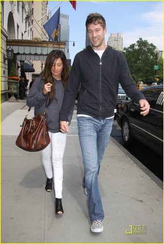 Ashley and her boyfriend Scott Speer arriving at Sarabeth Restaurant - June 15 2009 Ashley-ashley-tisdale-6711002-337-500