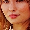 Qui veut un lien avec Méli' ?  Emily-emily-browning-6984185-100-100