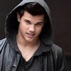 James Relacion\'s Taylor-Launter-taylor-lautner-6932654-100-100