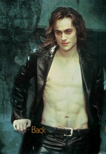 fotos de chicos Queen-of-the-damned-lestat-vampires-6960683-340-494