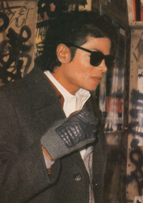 Bad Videoshoots-Bad-Set-michael-jackson-7349072-585-829