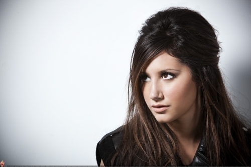 Smallz & Raskind Photoshoot-2009 Ashley-ashley-tisdale-7672963-500-333