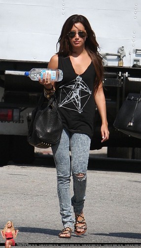 Ashley heads off to rehearsals at SIR Entertainment Studios - August 10 Ashley-ashley-tisdale-7680068-286-500