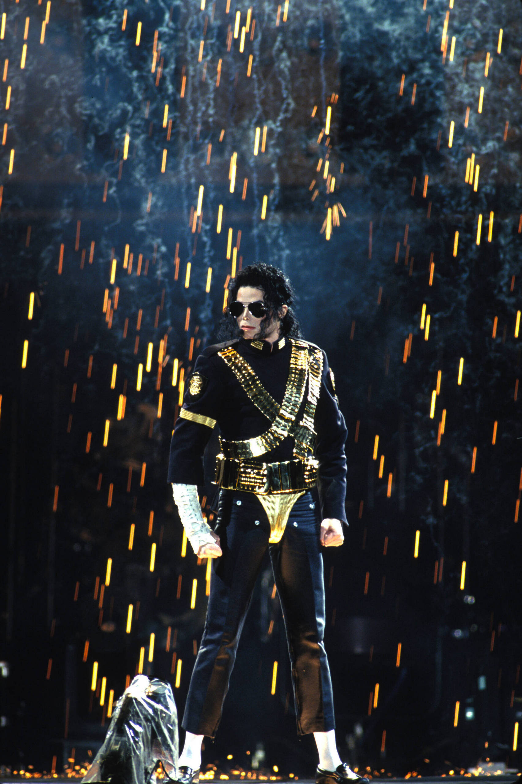 Era Dangerous 1 - Página 2 Dangerous-Tour-michael-jackson-7627214-1704-2560