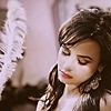 صور ديمي للمسن Demi-L-3-demi-lovato-7639623-100-100