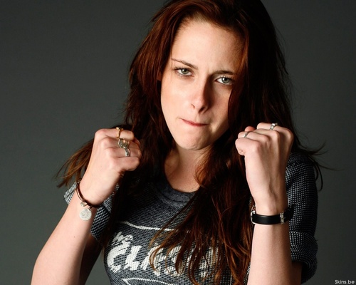 Kristen Stewart Kristen-kristen-stewart-7700385-500-400