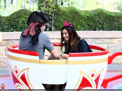 Ashley and Scott spend a day at Disneyland together in Anaheim - August 23 - Page 2 Ashley-ashley-tisdale-7852154-500-373