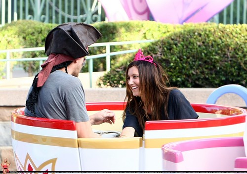 Ashley and Scott spend a day at Disneyland together in Anaheim - August 23 - Page 2 Ashley-ashley-tisdale-7852160-500-352