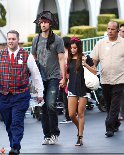 Ashley and Scott spend a day at Disneyland together in Anaheim - August 23 - Page 2 Ashley-ashley-tisdale-7852182-400-500