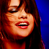 Alyana ici, pour vous. Selena-selena-gomez-7864087-100-100