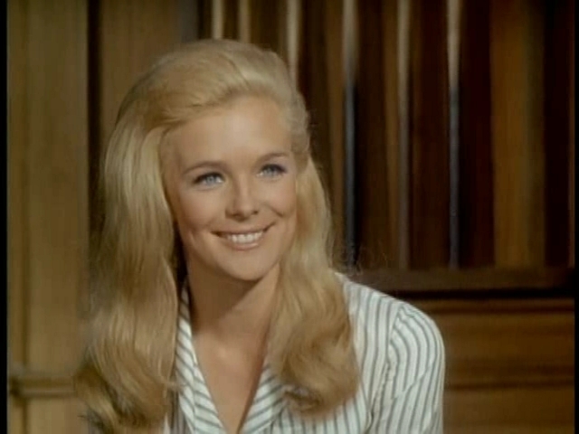 La Grande Vallée ( = The Big Valley) (1965-1969) Linda-Evans-the-big-valley-7933199-640-480