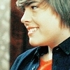 You're my brothers, but i ♥ you. Dylan-Sprouse-the-sprouse-brothers-8038012-100-100