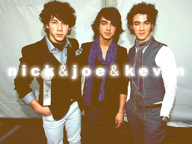 موسوعة تواقيع JB Jonas-Brothers-Wallpaper-the-jonas-brothers-8083257-800-600