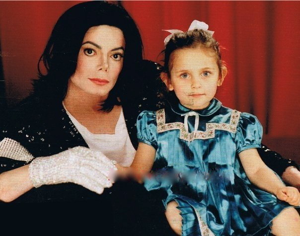 Album de fotos de Paris Jackson Bebê. Paris-Jackson-paris-jackson-8100288-604-475