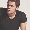 Postes Vacants // Sang-Rouge Paul-Wesley-the-vampire-diaries-8148300-100-100