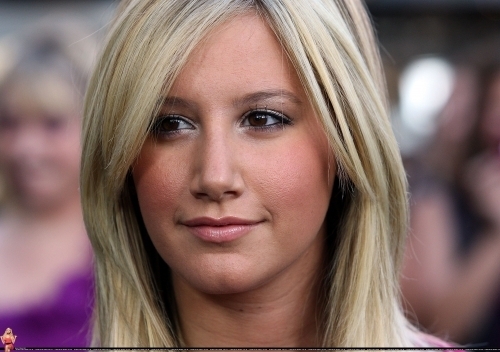 Fame Los Angeles Premiere-23.9.2009 Ashley-Fame-Premiere-in-LA-ashley-tisdale-8284800-500-352