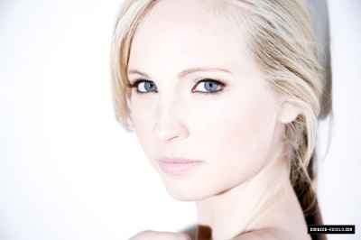 I like you or.... Not Photoshoot-1-candice-accola-8217810-400-266