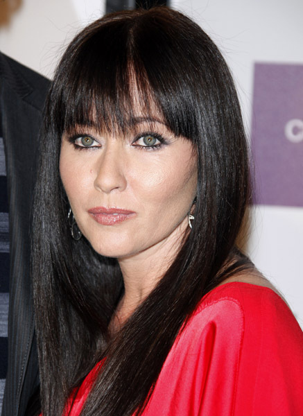 Галерия на Шанън Дохърти - Page 18 Shannen-EW-and-Women-in-Film-s-Celebrate-the-pre-Emmy-party-shannen-doherty-8215327-437-600