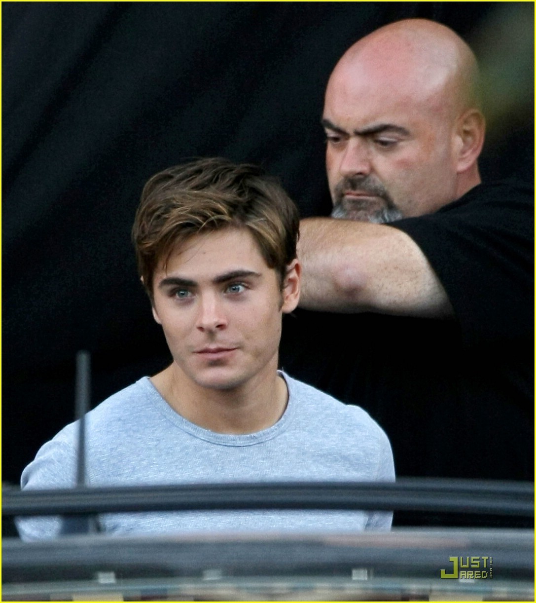 Zac Efron leaves The Death & Life of Charlie St. Zac-Efron-leaves-The-Death-Life-of-Charlie-St-Cloud-set-in-Vancouver-September-25th-zac-efron-8336066-1087-1222