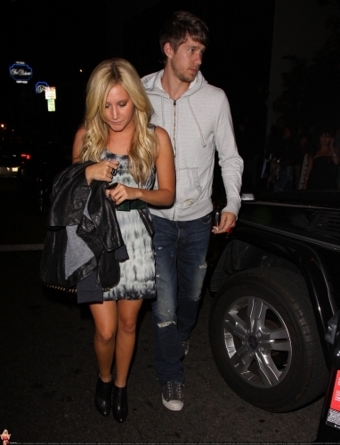 Ashley out at STK restaurant in Los Angeles Ashley-in-LA-ashley-tisdale-8551877-382-500