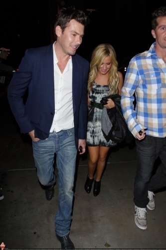 Ashley out at STK restaurant in Los Angeles Ashley-in-LA-ashley-tisdale-8551883-333-500