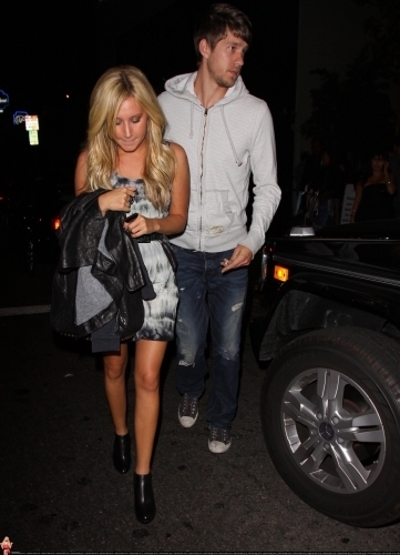 Ashley out at STK restaurant in Los Angeles Ashley-in-LA-ashley-tisdale-8551898-361-500