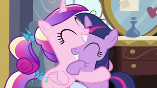 Los odio Port One Piece mueran MUÉRANSE TODOS!!!! 320px-Filly_Twilight_and_Cadance_hugging_S2E25