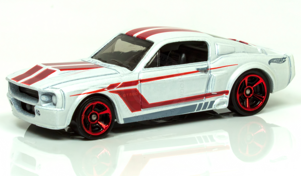 Encontrados en mattel. 67_shelby_gt-500_2012_white