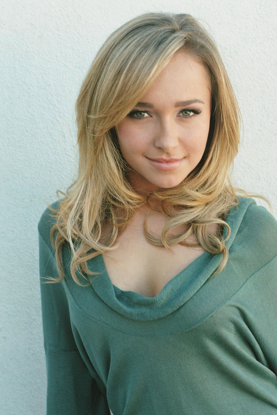 Kaydee Kaine Hayden_panettiere_03_122_128lo