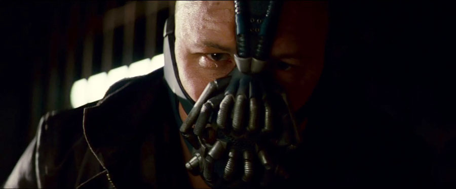 Supériorité, et alors ? - Page 3 Bane_The_Dark_Knight_Rises