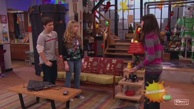 iCarly iThink They Kissed Tükçe Dublaj (3x01) - Sayfa 2 IThink_They_Kissed_104_0001