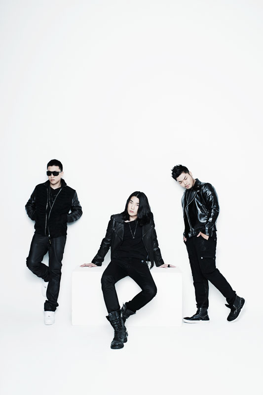 Aziatix >> Album "Top of the World" Aziatix%2B%2B1