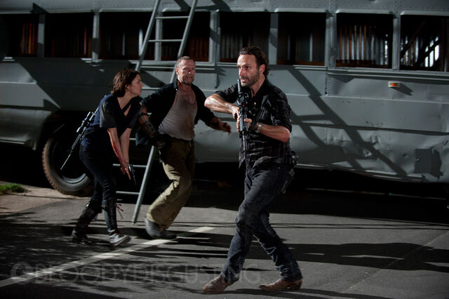 [3x09] "El Rey Suicida" 640px-2-the-walking-dead1