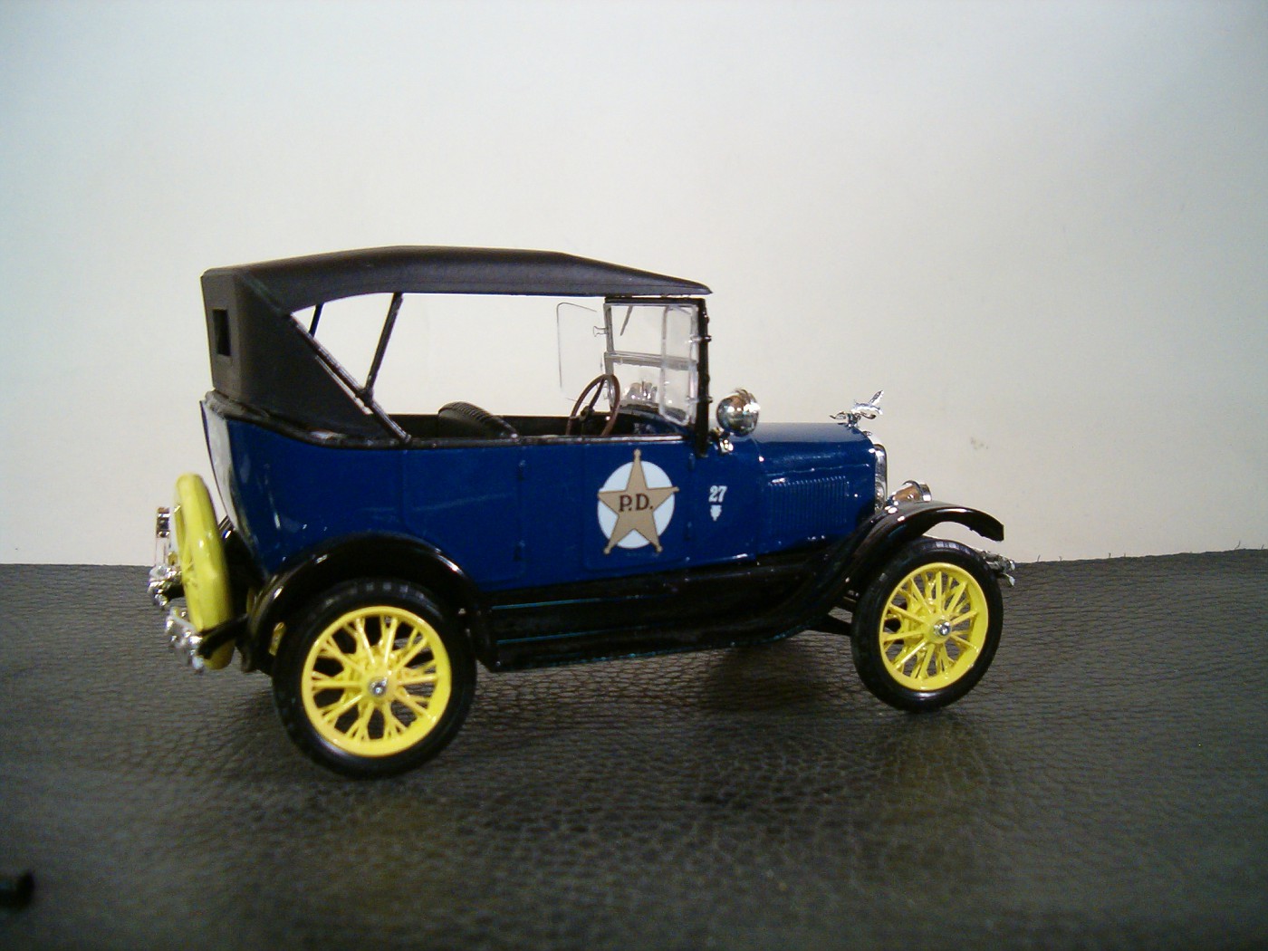 Mon petit dernier Ford 1927 Model T Police 079-vi