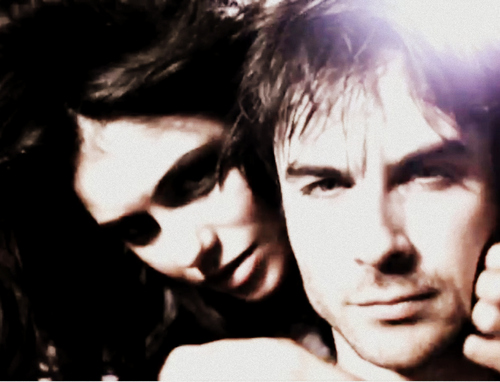 Ian Somerhalder Türkiye Fans ♥  Sexy-Irresistible-Hot-ian-somerhalder-14755213-500-382