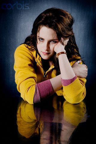 Kristen Stewart - Pagina 8 Kristen-kristen-stewart-14927120-320-480