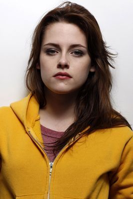 Kristen Stewart - Pagina 8 Kristen-kristen-stewart-14927133-267-400