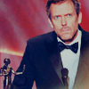 Mais qu'est-ce que vous faites ? [PV Caroll] - Page 4 Hugh-hugh-laurie-16518344-100-100