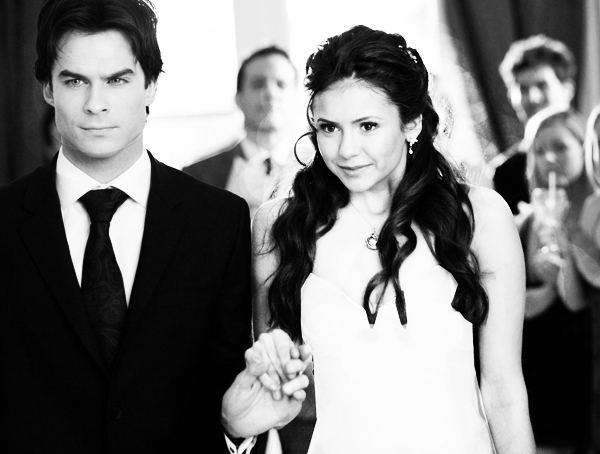 Lets just have a fun time ;) ~James Miller - Seite 5 Damon-and-elena-wedding-fan-art-damon-salvatore-16604745-600-454