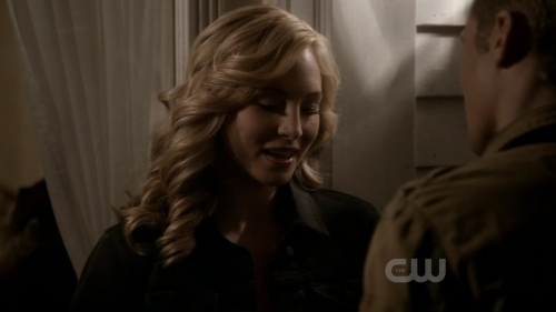 1x05 sweeт dreaмѕ - Página 9 2x10-The-Sacrifice-screencaps-candice-accola-17448582-500-281