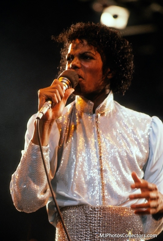 Victory Tour Michael-Jackson-The-Jacksons-Victory-Tour-1984-michael-jackson-17890137-540-800