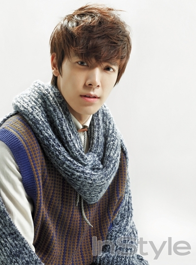 ازياء كورية للشباب  Donghae-For-InStyle-super-junior-18137601-399-540