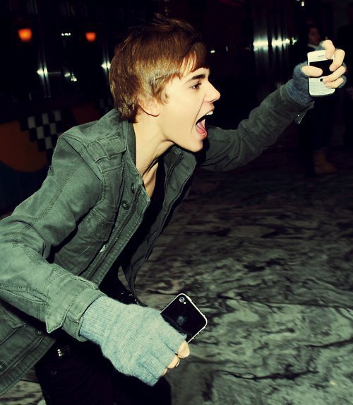 صور جديدة  Justin- Bieber AHHHHHHHHHHH-3-justin-bieber-18220070-500-573