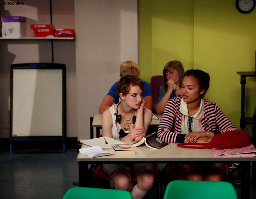 Skins 5 5x01 Pics