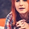 GRINT-- Comme un parfum de mensonge Hayley-hayley-williams-18621670-100-100