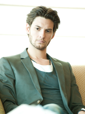 Alexander Russell Ben-barnes-2011-ben-barnes-19572001-300-400