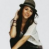 Ruhaüzletek Victoria-Justice-the-disney-channel-and-nickelodeon-girls-20300148-100-100